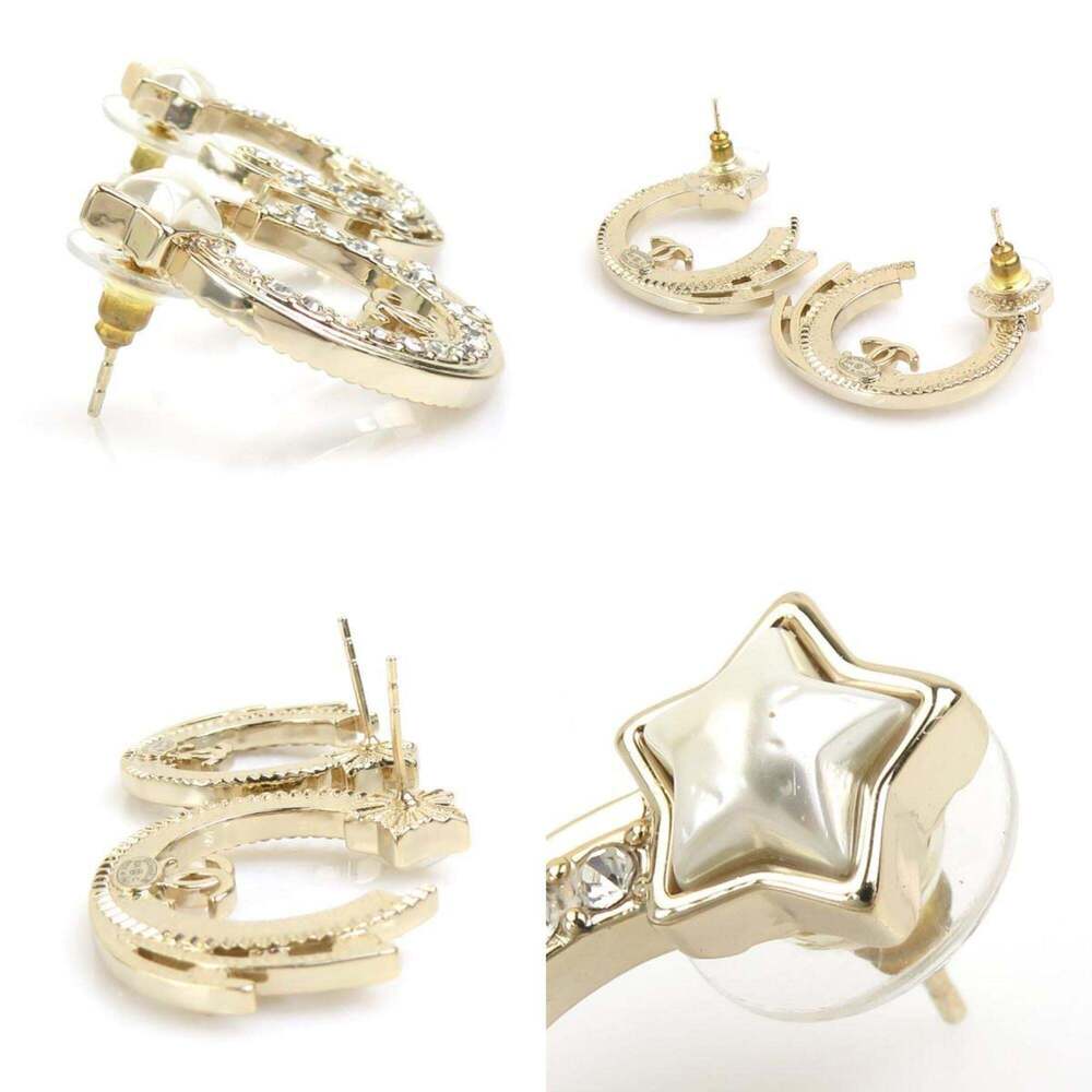 CHANEL Authentic Silver Earrings - Picture 4 of 5